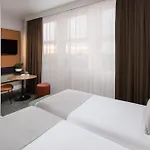Szálloda Nh Centre 4*