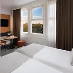 Hotel Nh Centre 4*