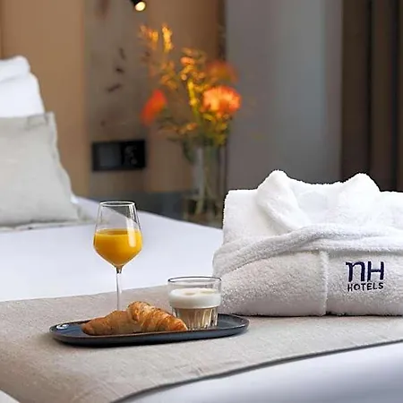 Nh Centre Hotell