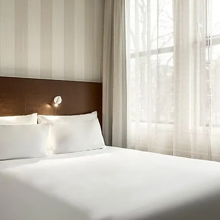 Nh Centre Hotell