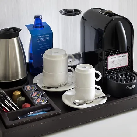 Hotell Nh Centre 4*