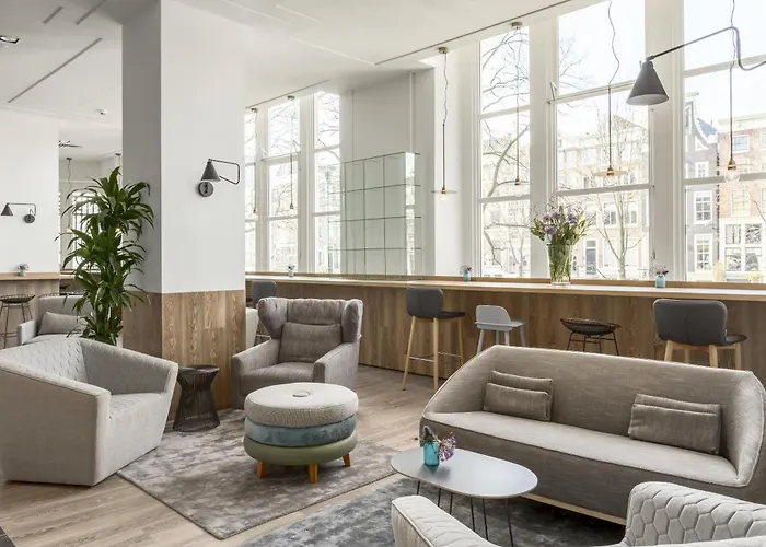 호텔 Nh 시티 센터 4*