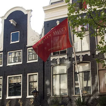 Nh Centre Otel 4*
