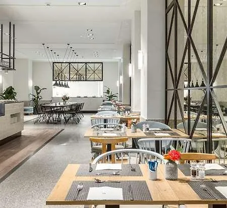 Otel Nh Centre Amsterdam