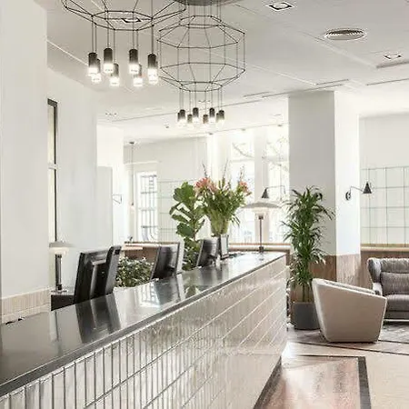 Nh Centre Otel 4*